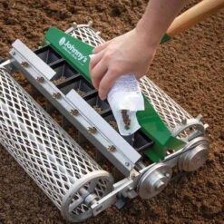 Six-Row Seeder, Second Edition 9 Six-Row Seeder, Second Edition -Garden Care Shop 06758 03 six row