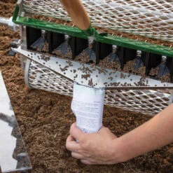 Six-Row Seeder, Second Edition 11 Six-Row Seeder, Second Edition -Garden Care Shop 06758 05 six row